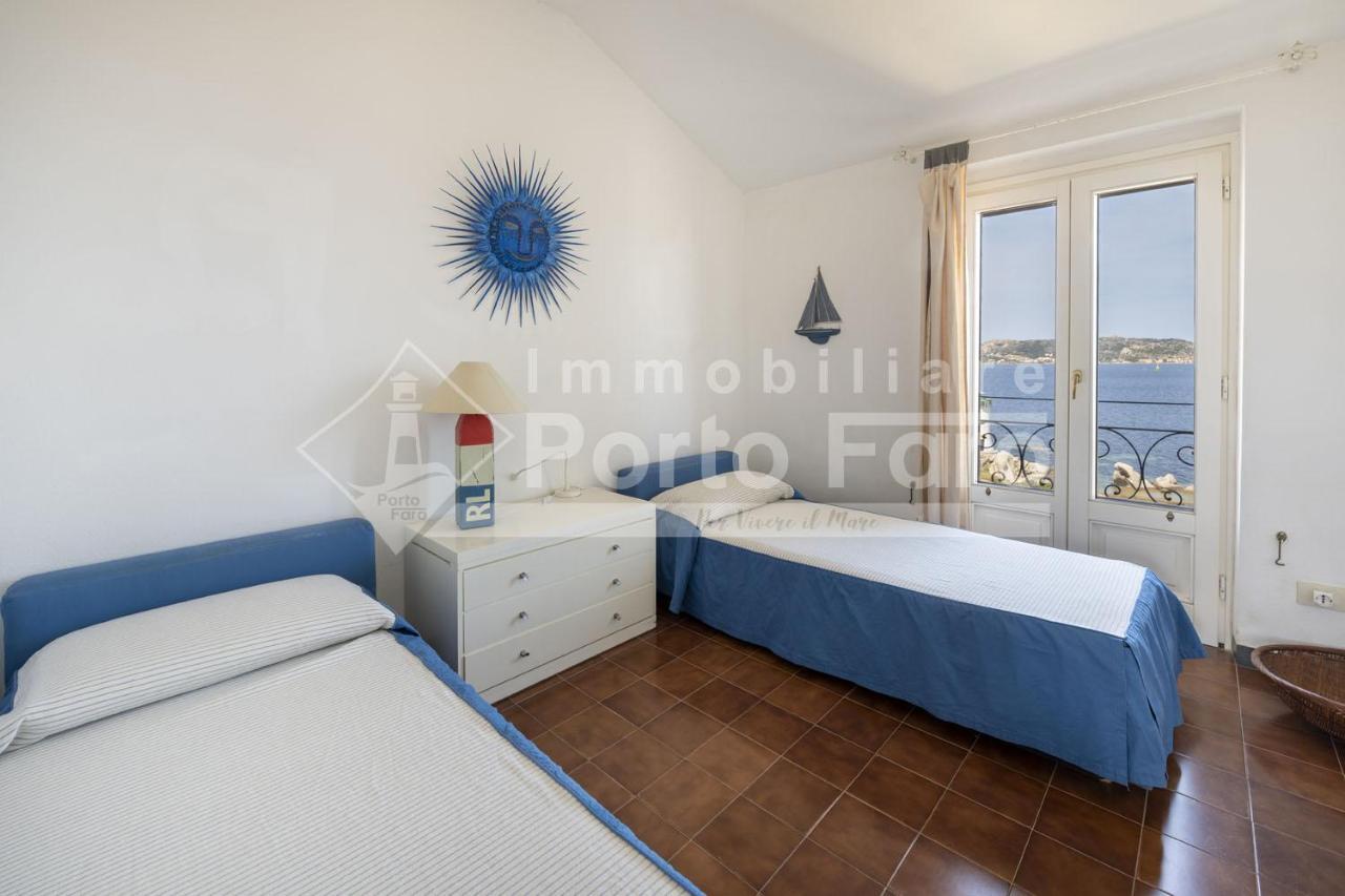4 Faro - Attico Sul Faro Di Porto Faro Villa Палау Екстериор снимка